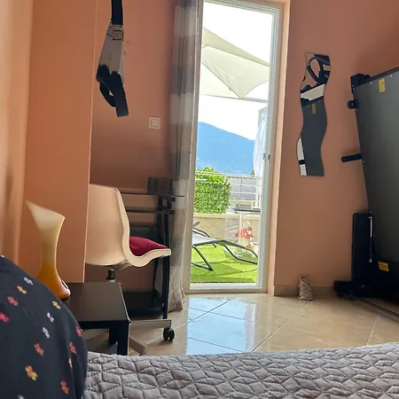 Delphitea Philoxenia Apartment *