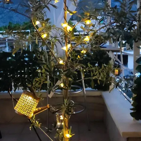Delphitea Philoxenia Apartment *