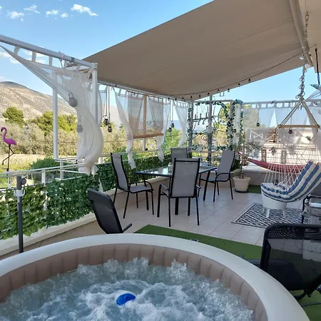 Apartment Delphitea Philoxenia